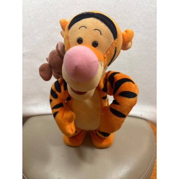 Disney Winnie The Pooh Tigger & Roo Plush Toy By Mattel 1999 - Picture 1 of 7